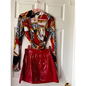LF Red Skirt Vintage Top Fit